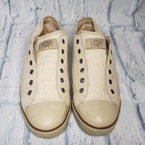 Ugg Laela heirloom slide on size 6 - Picture 7 of 10